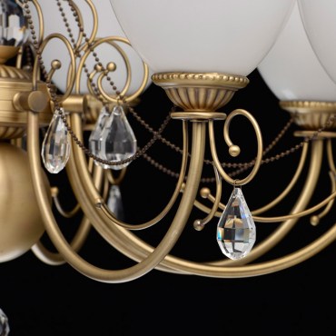 Люстра потолочная MW-Light 347016608 Фелиция 8x60W E27